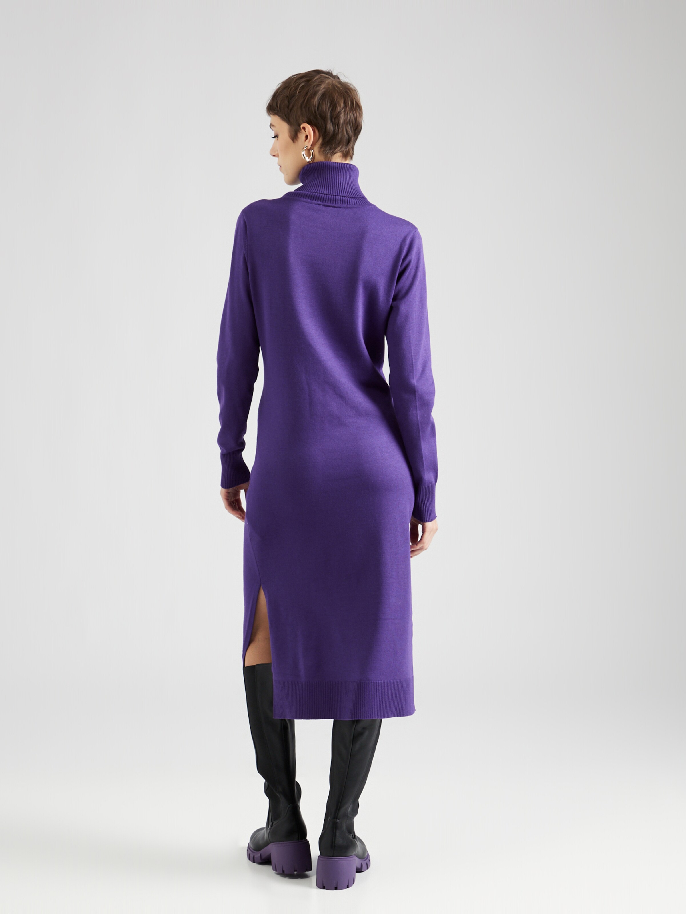 SAINT TROPEZ Knitted dress Mila in Plum ABOUT YOU