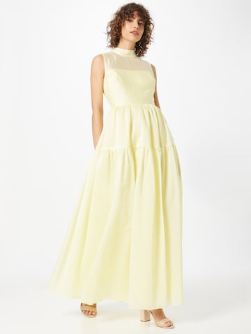 True Decadence Evening Dress in Yellow