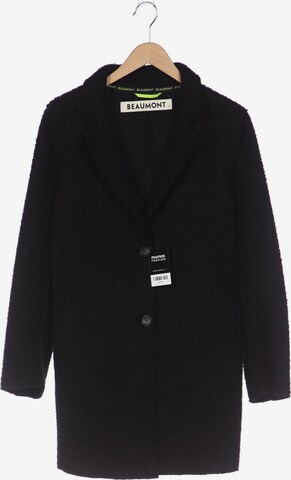 Beaumont Jacket & Coat in M in Black: front