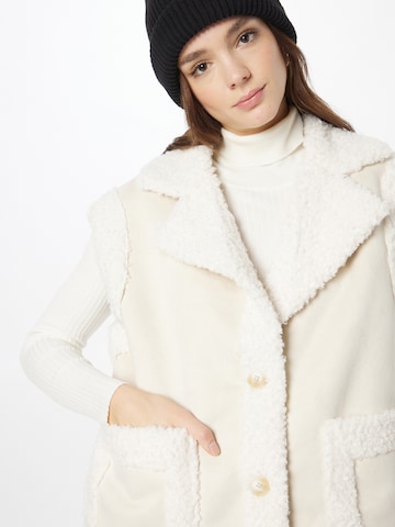 River Island Bodywarmer in Beige