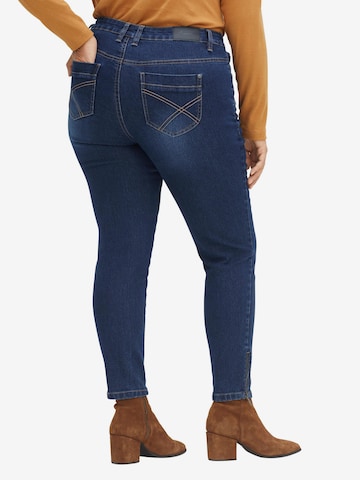 SHEEGO Slimfit Jeans in Blau