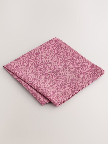 Next Set: Krawatte und Einstecktuch in Pink