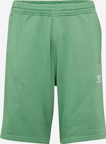 ADIDAS ORIGINALS - Pantalón 'Essentials' en verde: frente