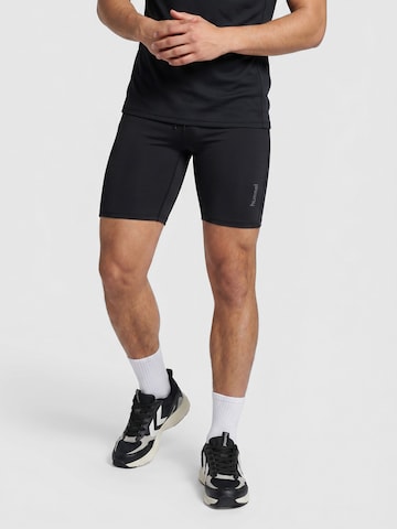 Skinny Pantalon de sport Hummel en noir : devant