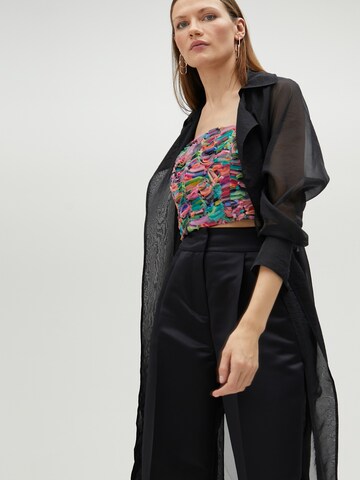 Veste bavaroise Lola Casademunt en noir