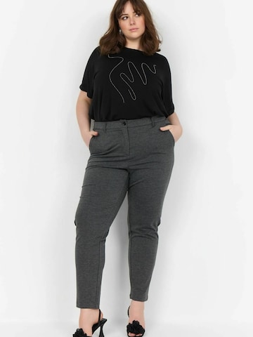 Coupe slim Pantalon 'Sina' Wasabi Concept en gris