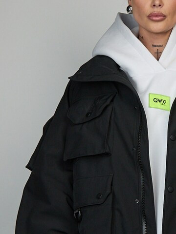 QWX2 Functionele jas 'Oversized Softshell Jacket – Structured / Weather-Resistant' in Zwart