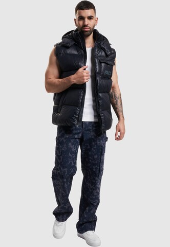 SOUTHPOLE Vest in Black