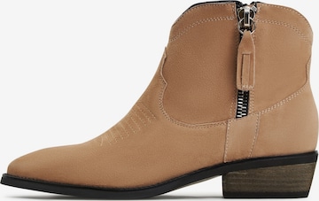 CESARE GASPARI Cowboy Boots in Brown: front