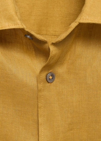 MANGO MAN Regular fit Button Up Shirt 'Parrot' in Yellow