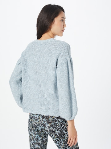 Thought Pullover in Blau