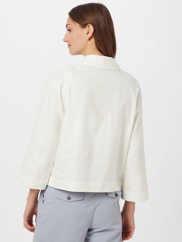 COMMA Between-season jacket in White