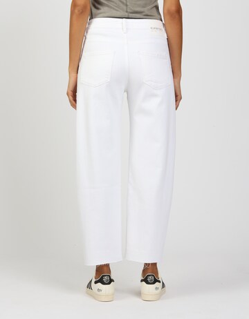 Gang Baggy Jeans in Weiß