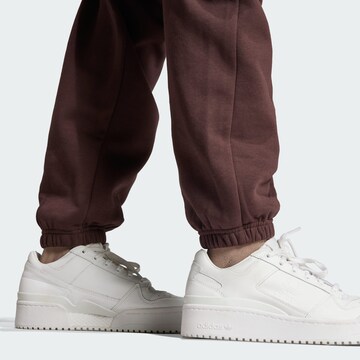 Effilé Pantalon 'Essentials' ADIDAS ORIGINALS en marron