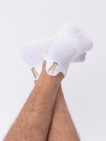 Occulto Socken 'Luca' in Gelb: Vorderseite