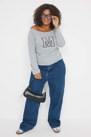 T-shirt Trendyol Curve en gris