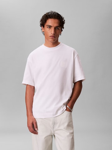 Calvin Klein T-shirt in Weiß: Vorderseite