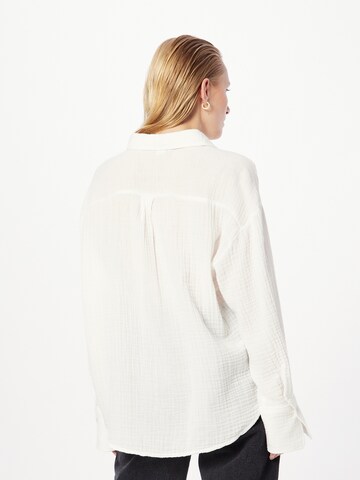 Monki Blouse in White