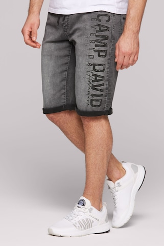 CAMP DAVID Regular Jeans in Grey: front