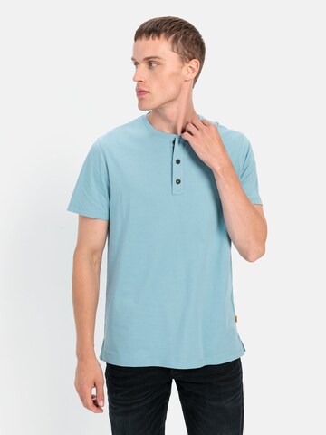 CAMEL ACTIVE Kurzarm Henley in Blau: Vorderseite