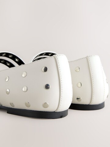 Ballerina con cinturino 'Forever Comfort®' di Next in bianco