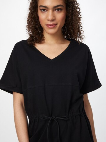 Rochie de la G-Star RAW pe negru