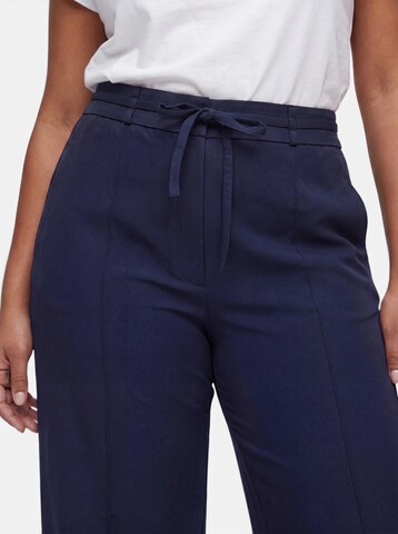 ONLY Carmakoma - Loosefit Pantalón 'CARMIA' en azul