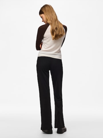 PIECES Flared Trousers 'PCLAYA' in Black