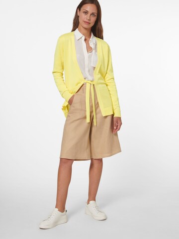 MADELEINE Gebreid vest in Geel