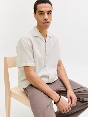 Fit confort Chemise 'JJESUMMER' JACK & JONES en beige