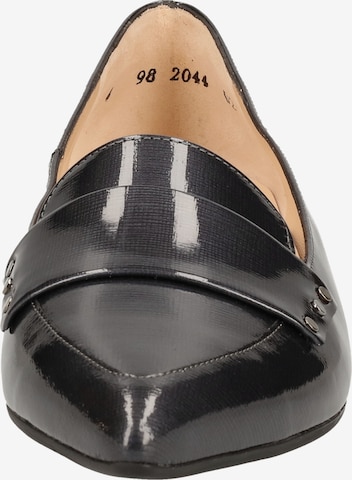 PETER KAISER Classic Flats in Black