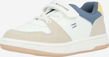 smėlio TOMMY HILFIGER Sportbačiai 'SKYLER': priekis