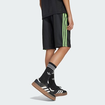 ADIDAS ORIGINALS Loosefit Broek in Zwart