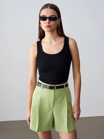 Dilvin Wide leg Pants in Green