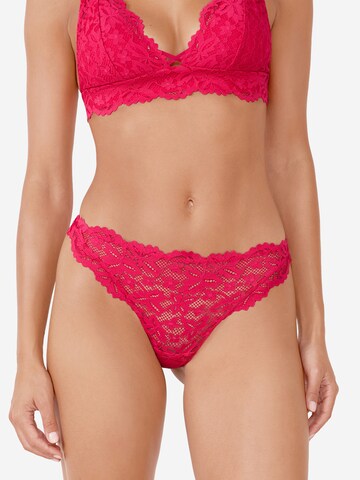 String 'Legende' di ETAM in rosa: frontale