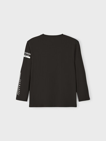 NAME IT - Camiseta 'Kedro' en negro