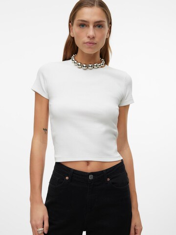 T-shirt 'CHLOE' VERO MODA en blanc