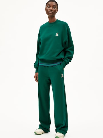 ARMEDANGELS Sweatshirt 'Alizaa' in Groen