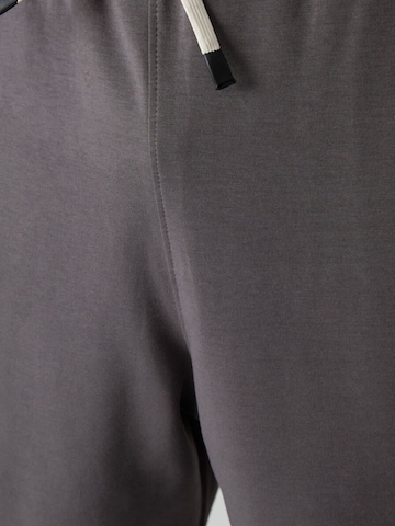 Regular Pantalon Tommy Life en gris