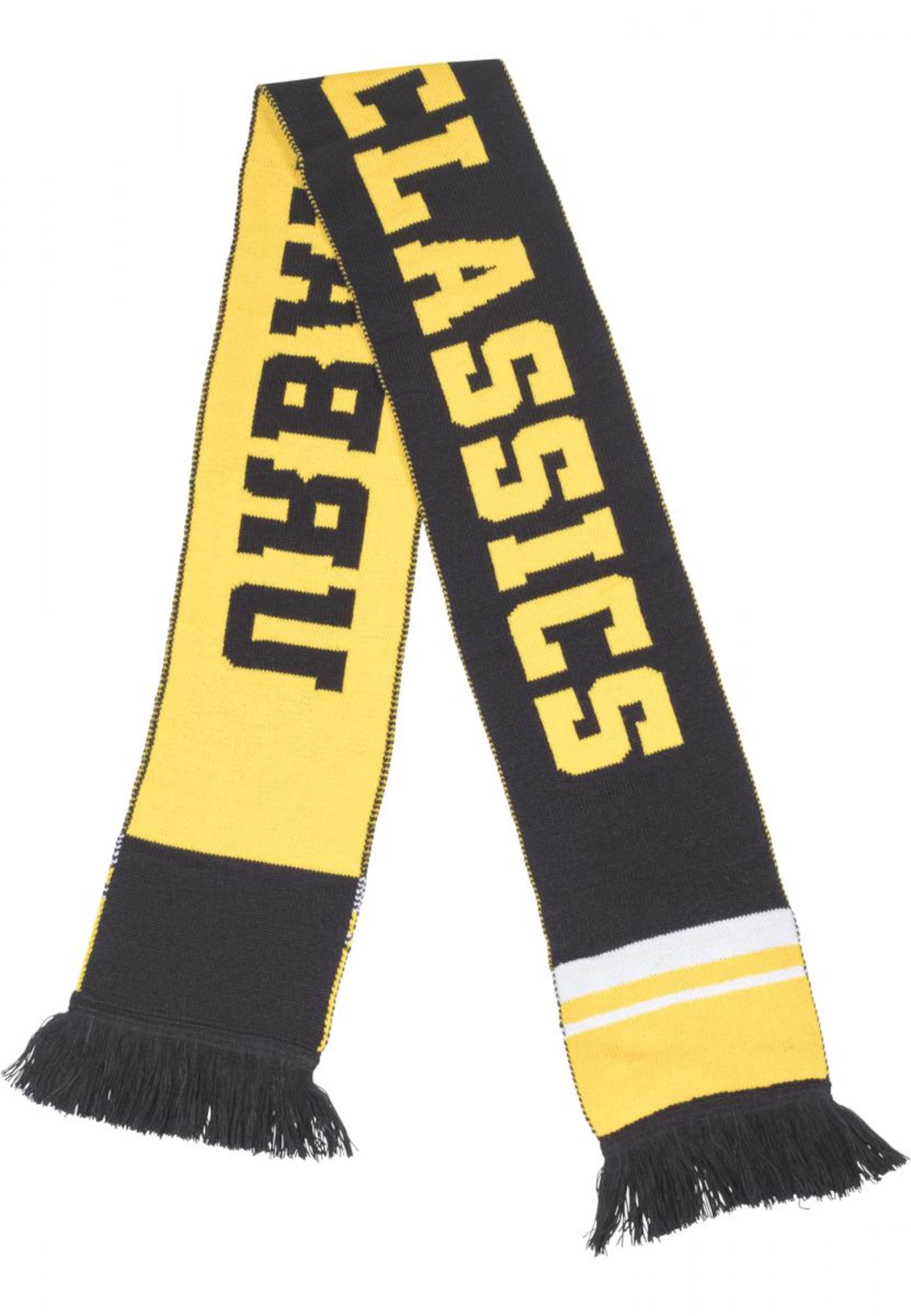 Urban Classics Scarf in Black: front
