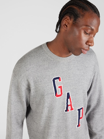 GAP Pullover in Grau