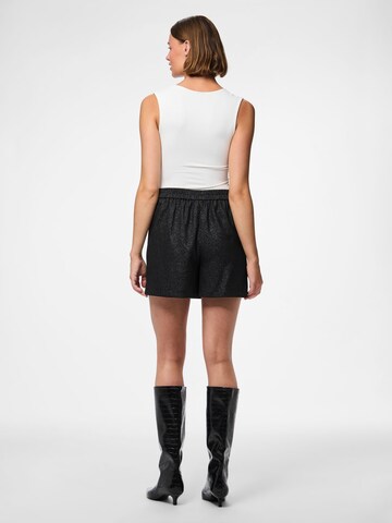 Jupe PIECES en noir