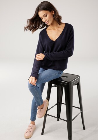 LAURA SCOTT Pullover in Blau