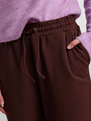 PIECES Regular Trousers 'Nathaly' in Brown