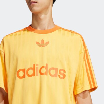 ADIDAS ORIGINALS Shirt 'ADICOLOR POLY T' in Geel