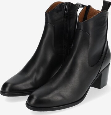 Everybody Ankle Boots in Black