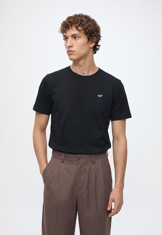 HOLLISTER Paita 'INT'L EXCLUSIVE' värissä musta