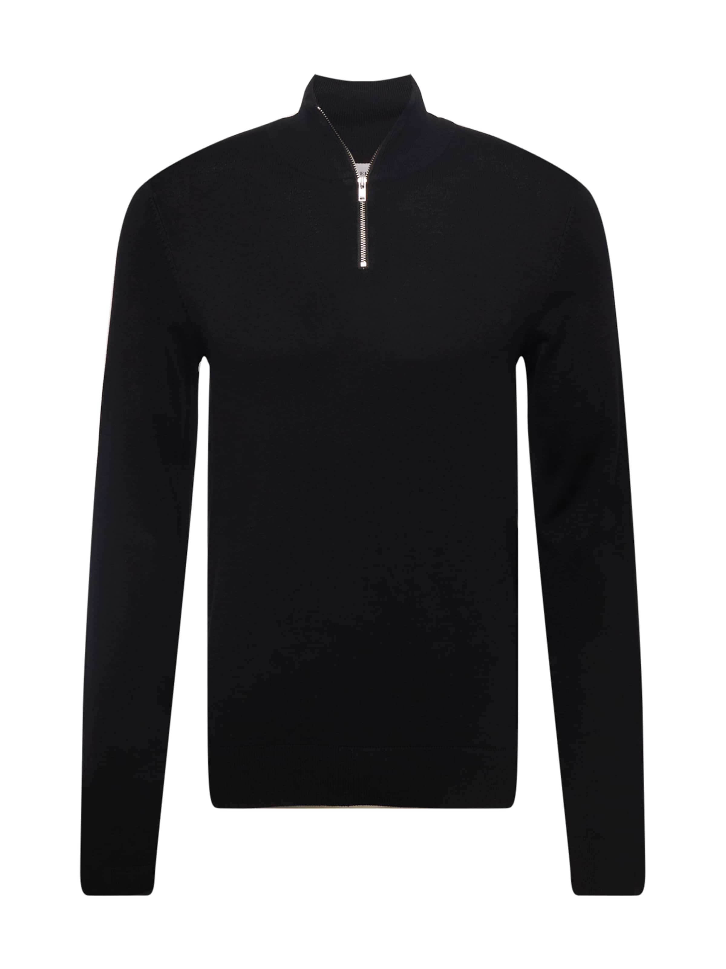 Lindbergh Sweater in Black: front