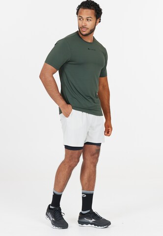 Virtus Performance Shirt 'Roger' in Green