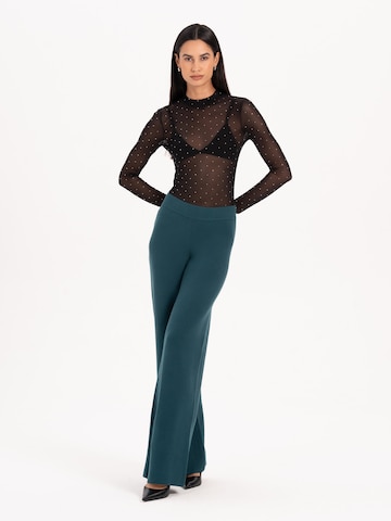MYLAVIE by Sarah Harrison Body i sort